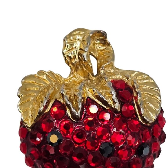 Suzanne Bjontegard Brooch Cute Strawberry Fruit Retro Costume Jewelery Pendant - Picture 12 of 15